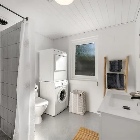 Vakantiehuis Allen - 1km From The Sea By Interhome Blåvand